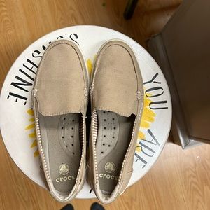 Ladies croc slip on shoes